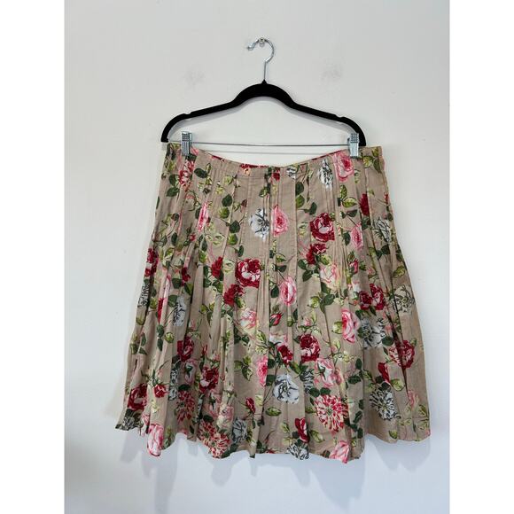 CAbi Dresses & Skirts - CAbi floral pleated retro skirt A line size 14